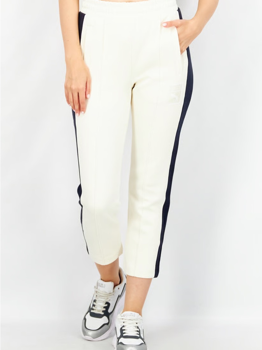 Puma X Vogue women’s T17 Track Pants M